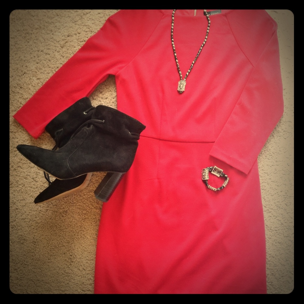 The Limited: Red ponte dress sz 0